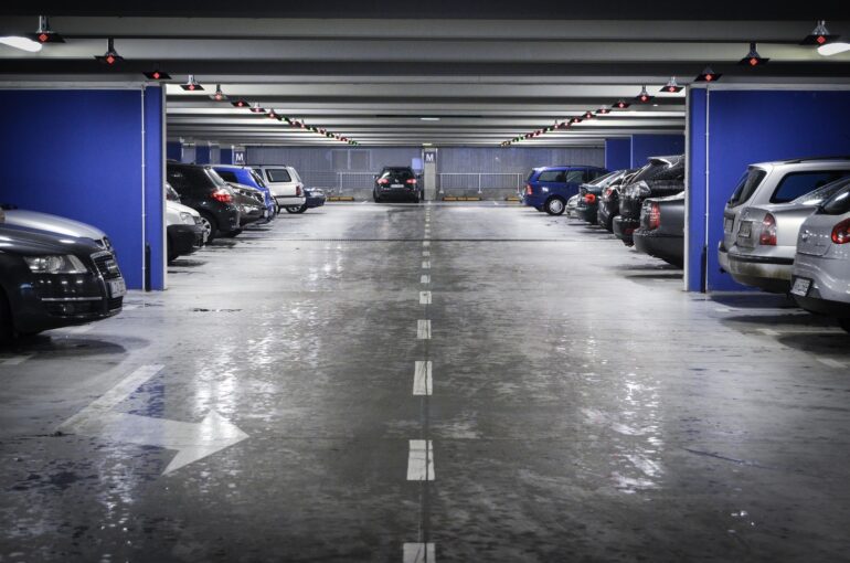Sale of a parking space without income tax